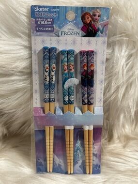 Skater Bamboo Chopsticks 16.5cm Set of 3 Disney Frozen